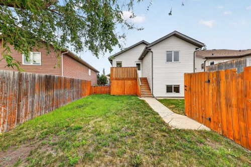 801 Mt Sundance Lane West, Lethbridge, AB - Outdoor With Exterior