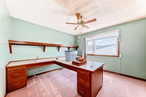 2020 53 Avenue Sw, Calgary, AB - Indoor Photo Showing Other Room