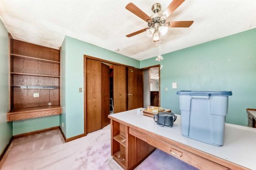 2020 53 Avenue Sw, Calgary, AB - Indoor