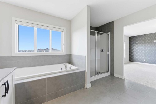 40 Evansfield Manor Nw, Calgary, AB - Indoor Photo Showing Laundry Room