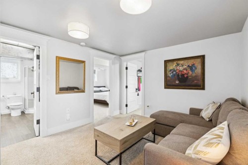 162 Fyffe Road Se, Calgary, AB - Indoor Photo Showing Living Room