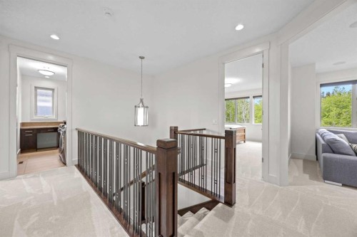 89 Evergreen Mount Sw, Calgary, AB - Indoor Photo Showing Other Room