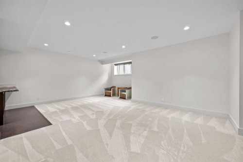 89 Evergreen Mount Sw, Calgary, AB - Indoor