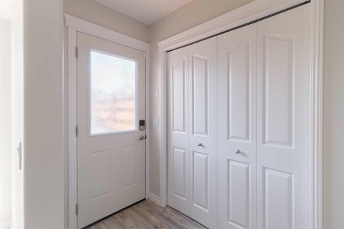 724 Prestwick Circle Se, Calgary, AB - Indoor Photo Showing Other Room