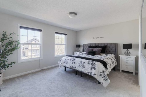 724 Prestwick Circle Se, Calgary, AB - Indoor Photo Showing Bedroom