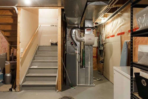 724 Prestwick Circle Se, Calgary, AB - Indoor Photo Showing Basement