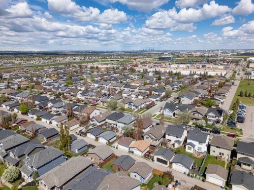 724 Prestwick Circle Se, Calgary, AB - Outdoor With View