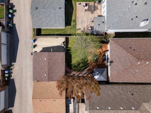 724 Prestwick Circle Se, Calgary, AB - Outdoor