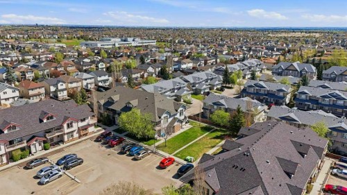 106-31 Everridge Square Sw, Calgary, AB - Outdoor With View