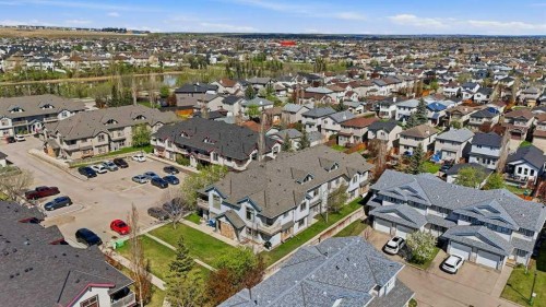 106-31 Everridge Square Sw, Calgary, AB - Outdoor With View