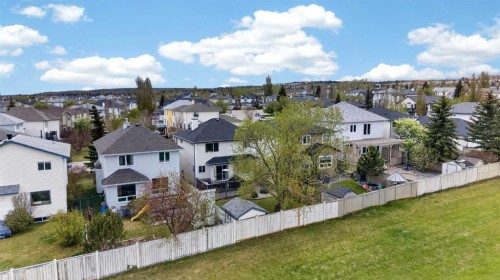 112 Hidden Ranch Crescent Nw, Calgary, AB - Outdoor