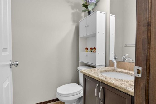 239 Cranarch Landing Se, Calgary, AB 