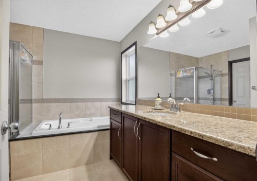 239 Cranarch Landing Se, Calgary, AB 