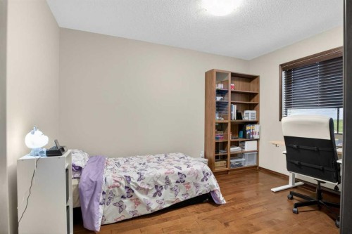 239 Cranarch Landing Se, Calgary, AB 