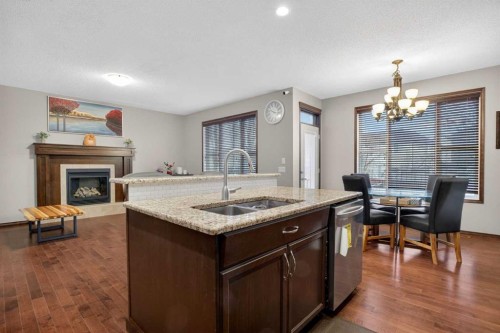 239 Cranarch Landing Se, Calgary, AB 