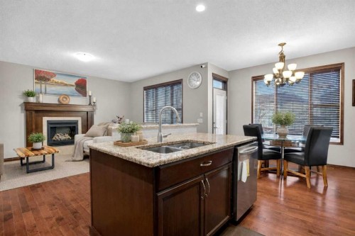 239 Cranarch Landing Se, Calgary, AB 