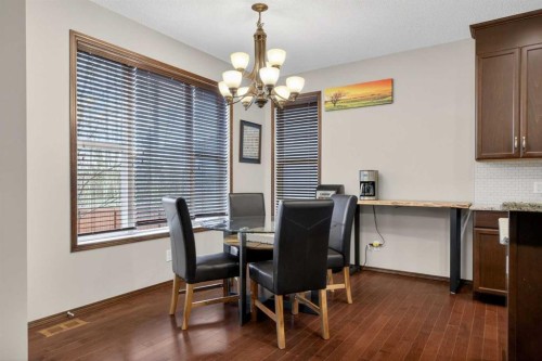239 Cranarch Landing Se, Calgary, AB 