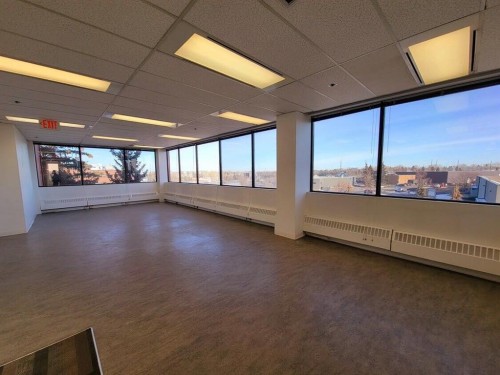 3115 12 Street Ne, Calgary, AB 