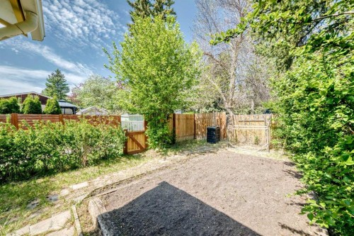 5539 Dalhart Road Nw, Calgary, AB - Outdoor