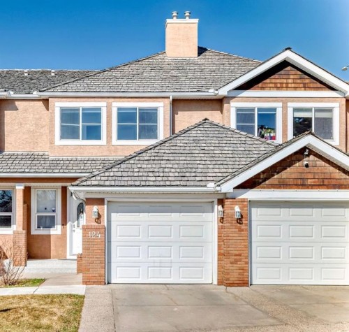 124 Royal Manor Nw, Calgary, AB - Outdoor