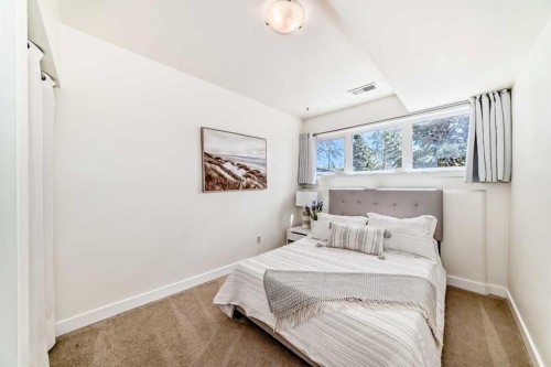 43 Westview Drive Sw, Calgary, AB - Indoor Photo Showing Bedroom