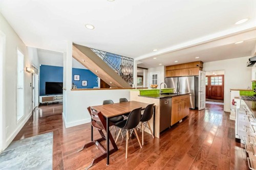 43 Westview Drive Sw, Calgary, AB - Indoor