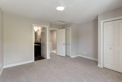 95 Aspen Hills Drive Sw, Calgary, AB - Indoor Photo Showing Other Room