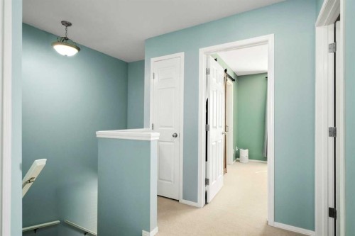 86 Everwillow Circle Sw, Calgary, AB - Indoor Photo Showing Other Room