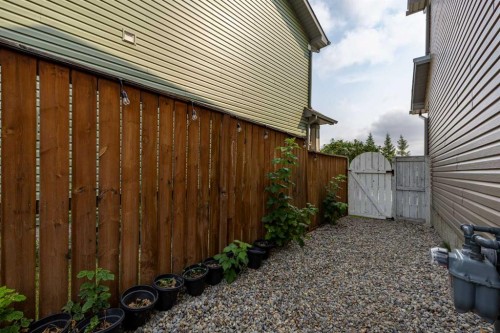 86 Everwillow Circle Sw, Calgary, AB - Outdoor