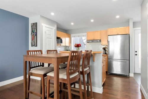 86 Everwillow Circle Sw, Calgary, AB - Indoor Photo Showing Other Room