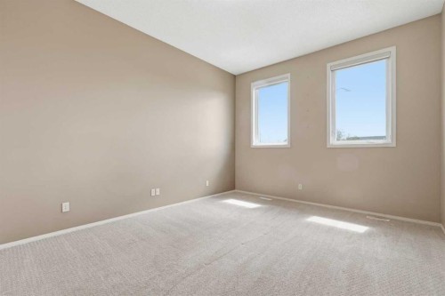 78 Everglen Way Sw, Calgary, AB - Indoor Photo Showing Other Room