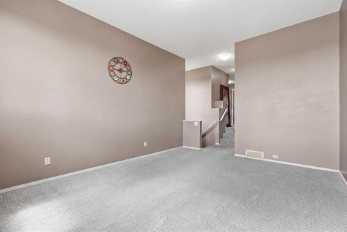 78 Everglen Way Sw, Calgary, AB - Indoor Photo Showing Other Room