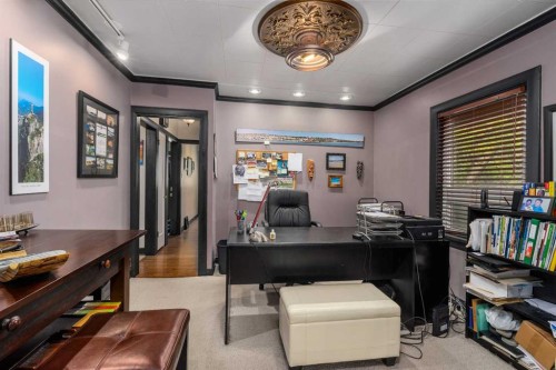 3035 4 Street Sw, Calgary, AB - Indoor