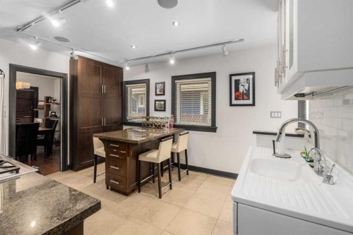 3035 4 Street Sw, Calgary, AB - Indoor