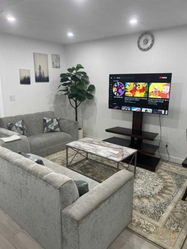 101-Dawson Drive, Chestermere, AB - Indoor