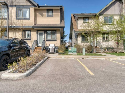 401-117 Copperpond Common Se, Calgary, AB - Outdoor With Facade