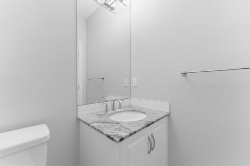 151 Evanscrest Park Nw, Calgary, AB - Indoor Photo Showing Bathroom