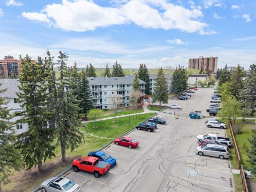202C-5601 Dalton Drive Nw, Calgary, AB - Outdoor With View