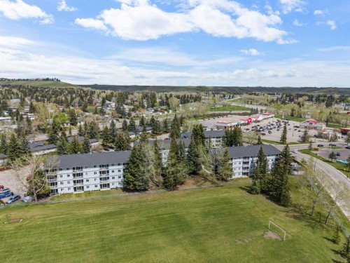 202C-5601 Dalton Drive Nw, Calgary, AB - Outdoor With View