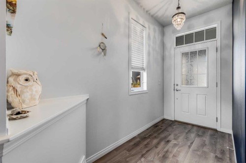 304 Windrow Crescent Sw, Airdrie, AB - Indoor Photo Showing Other Room