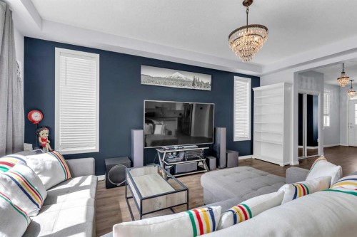 304 Windrow Crescent Sw, Airdrie, AB - Indoor Photo Showing Living Room