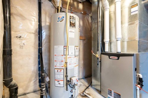704 Stonehaven Drive, Carstairs, AB - Indoor Photo Showing Basement