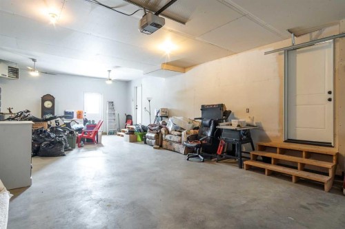 704 Stonehaven Drive, Carstairs, AB - Indoor