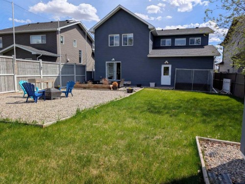 704 Stonehaven Drive, Carstairs, AB - Outdoor