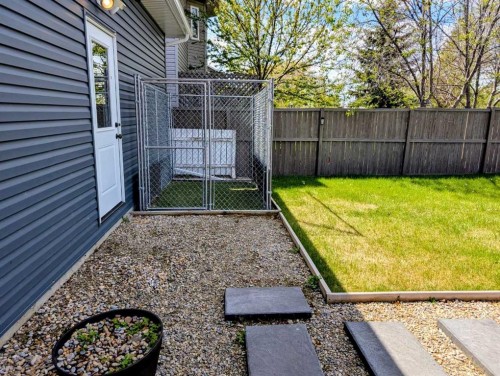 704 Stonehaven Drive, Carstairs, AB - Outdoor