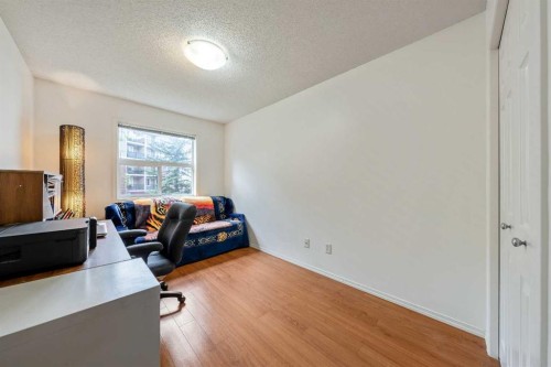 2132-700 Willowbrook Road Nw, Airdrie, AB - Indoor