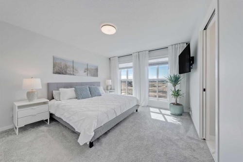164 Setonstone Manor Se, Calgary, AB - Indoor Photo Showing Bedroom