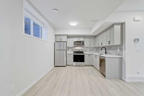 164 Setonstone Manor Se, Calgary, AB - Indoor Photo Showing Kitchen