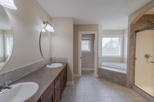 11 Tuscany Glen Green Nw, Calgary, AB 
