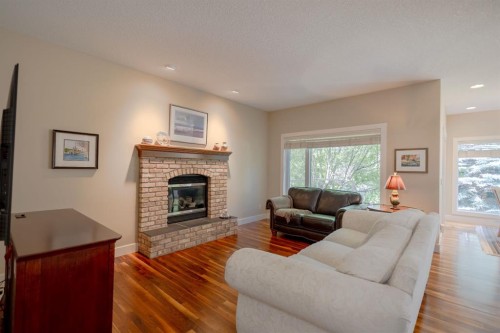 11 Tuscany Glen Green Nw, Calgary, AB 